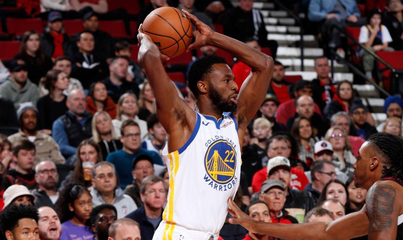 爱游戏在线登录-金队外线高效投篮，全场发挥稳定