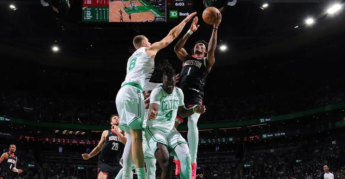 关于全明星赛在休斯敦成功举办,吸引众多球迷观看的信息 关于全明星赛在休斯敦成功举办,吸引众多球迷观看的信息