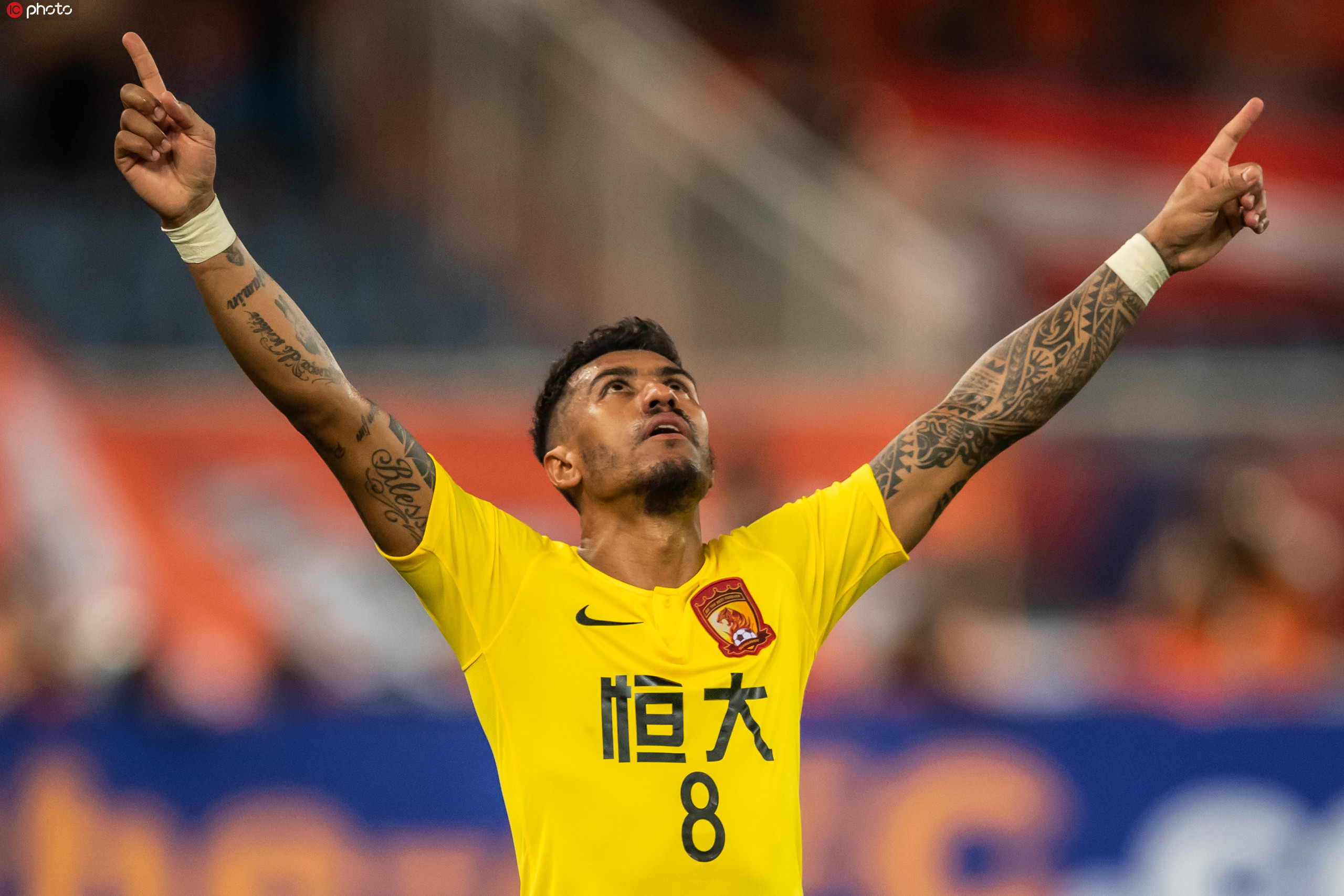 杭州绿城队在比赛中势不可挡，晋级