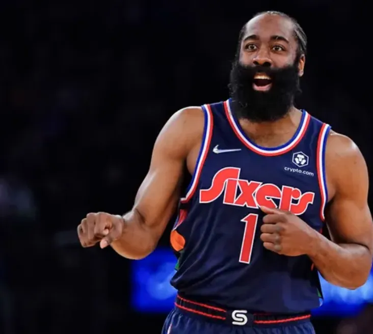 关于猛龙主控伤势恢复缓慢，或将缺席多场比赛的信息