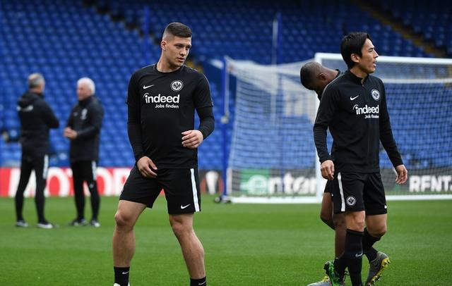 爱游戏中国官网-关于法兰克福猛将出击，带领球队实现逆袭的信息