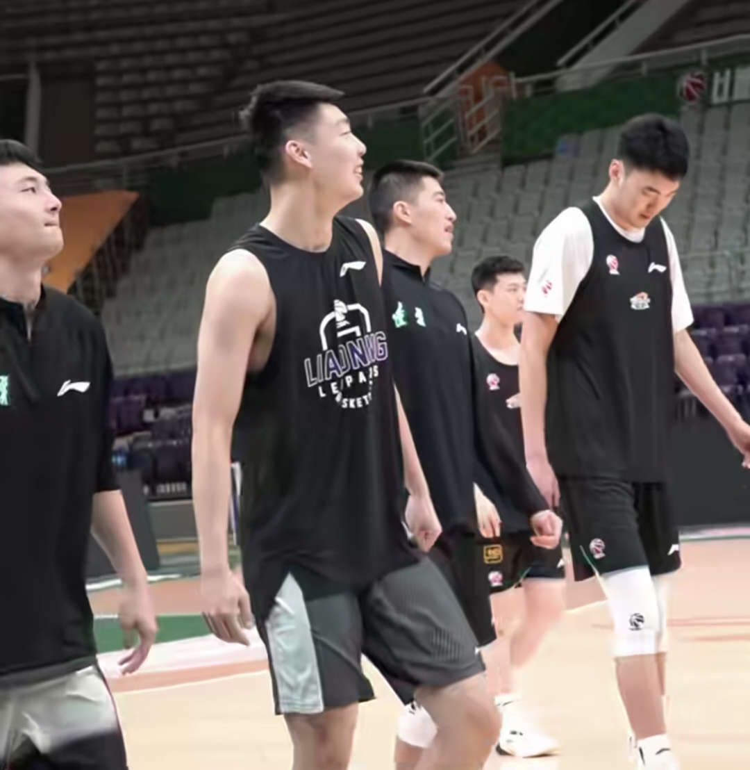 CBA联赛推迟，球员们在家中保持训练状态的简单介绍