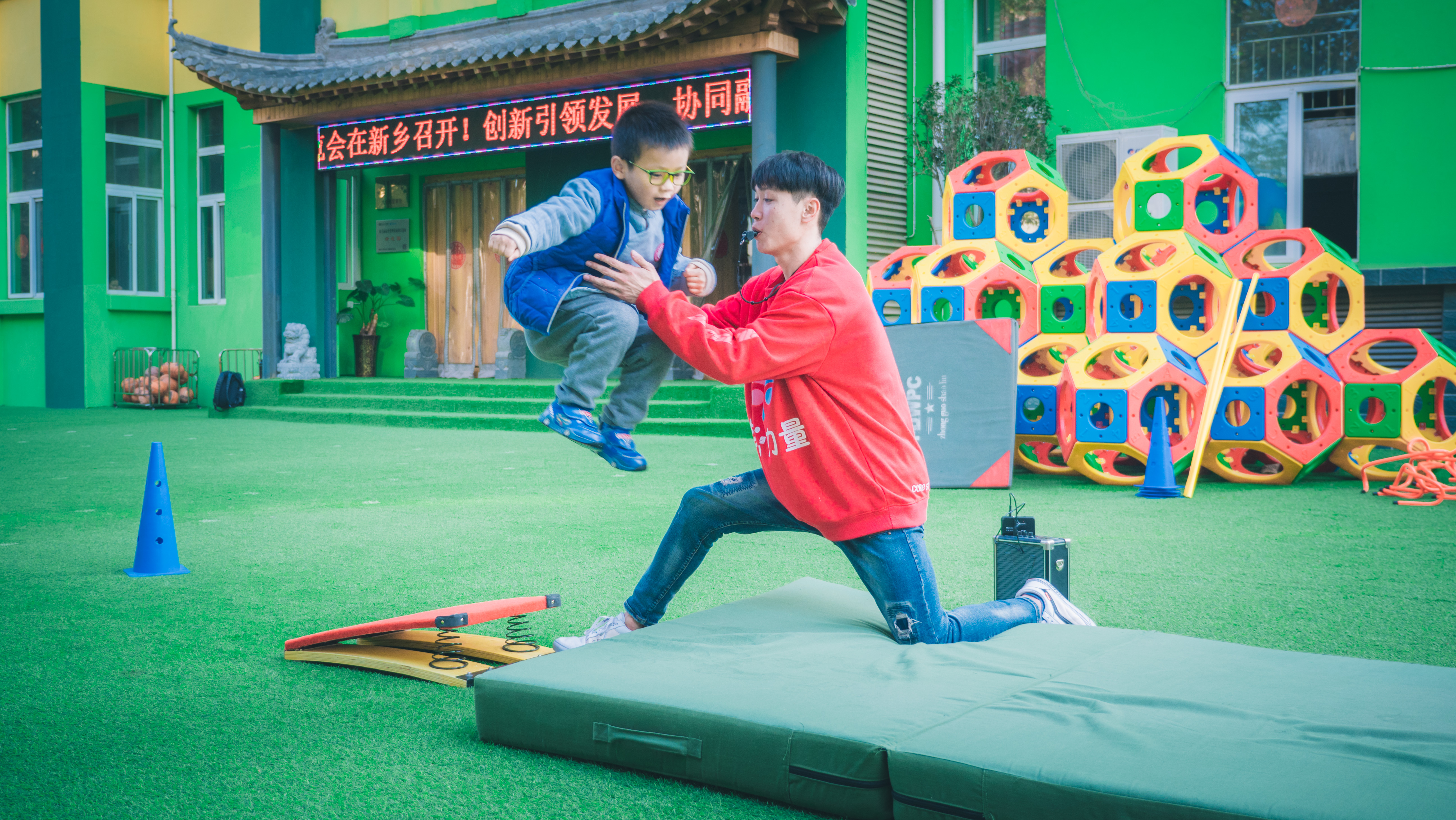 体操比赛：优胜者谁属，展现完美力量的简单介绍