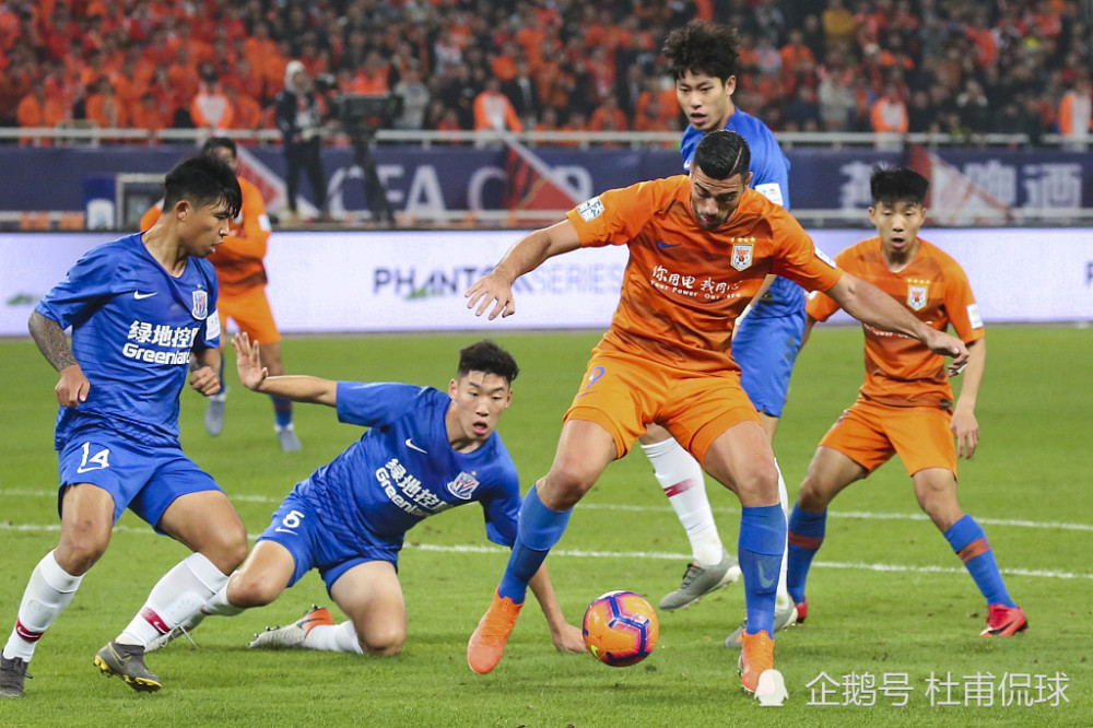 爱游戏在线-超级豪门交锋引人期待场上实力较量的简单介绍