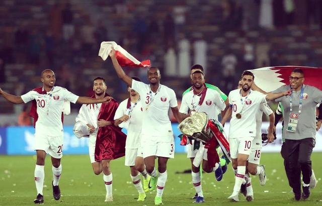 爱游戏网页版-亚洲足球联赛中一场场激烈对决