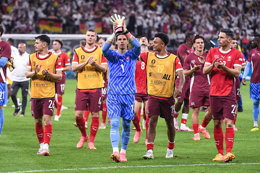 爱游戏在线登录-瑞士队在赛场上展现出强大实力