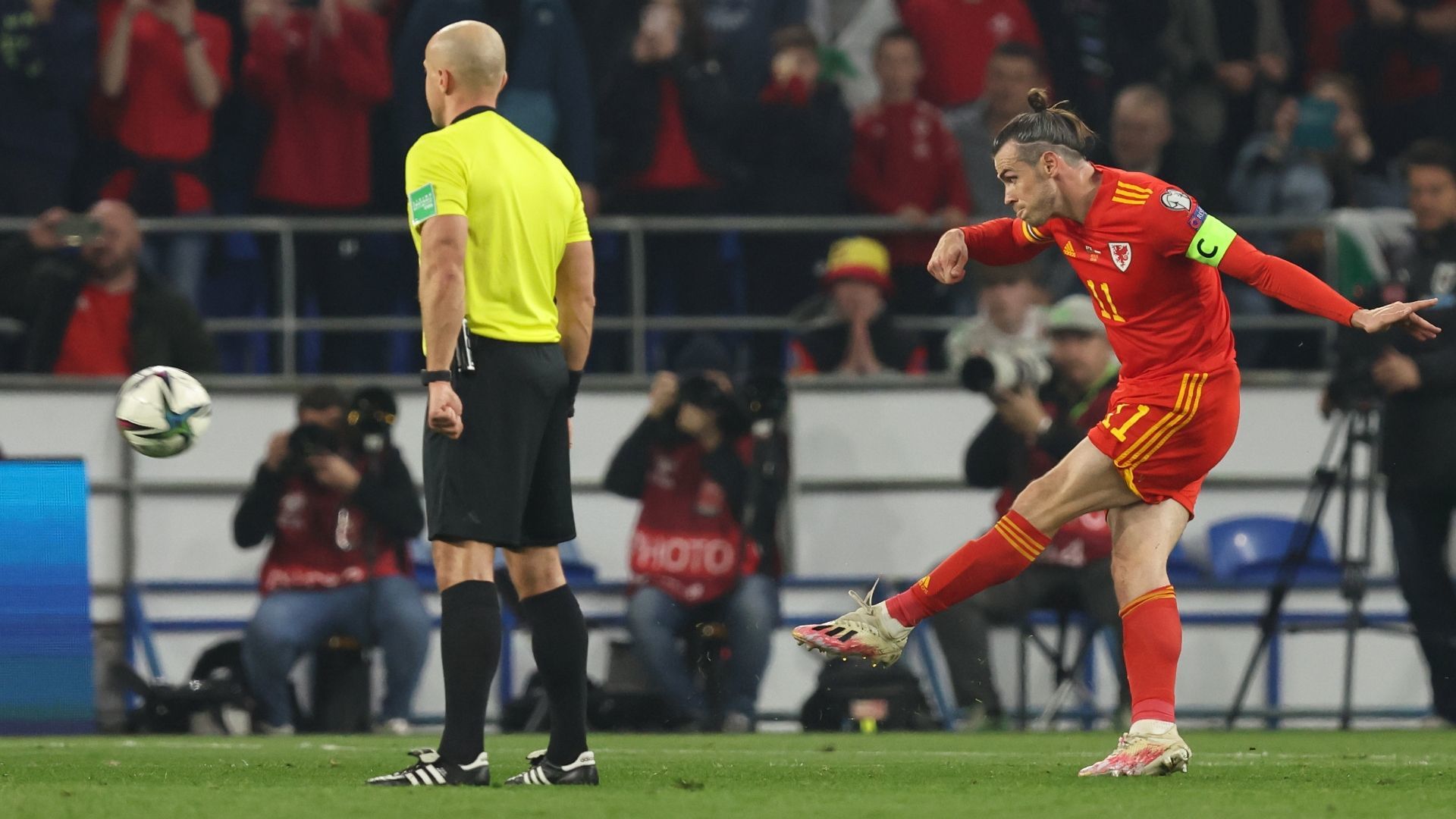 爱游戏官网-黑贝尔破门扳平，华盛顿客场难求一胜的简单介绍