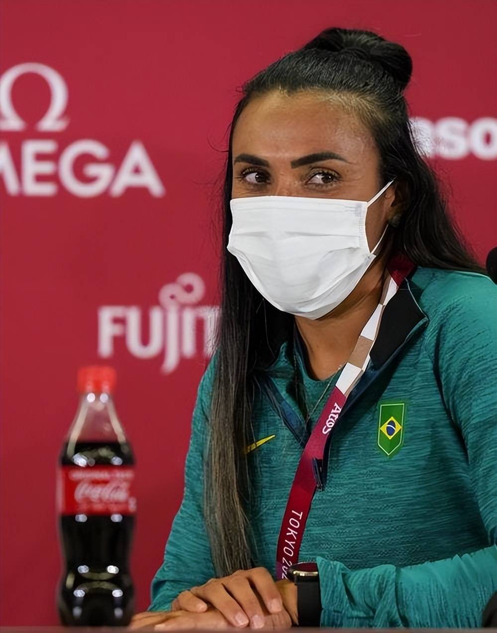 巴西女足前锋赛后发表看法，力争强化团队合作