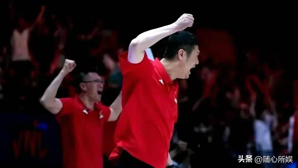 瓦伦西亚新人崭露头角，登上头条