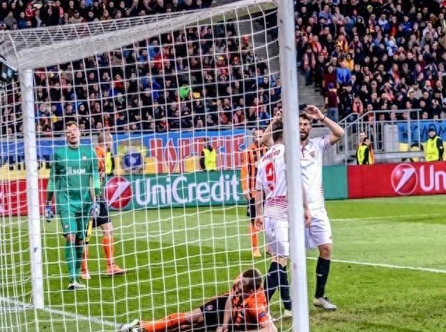 爱游戏官方入口-奥萨苏纳主场惊险逼平塞维利亚，拿到宝贵一分的简单介绍