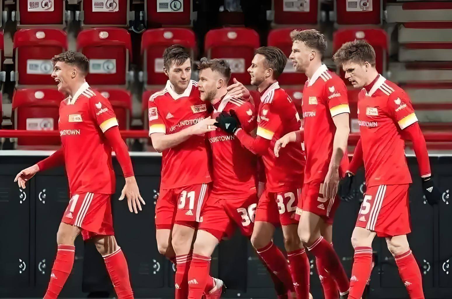 爱游戏官网入口-意外之战：沃尔夫斯堡客场不敌弗赖堡遭遇惨败的简单介绍