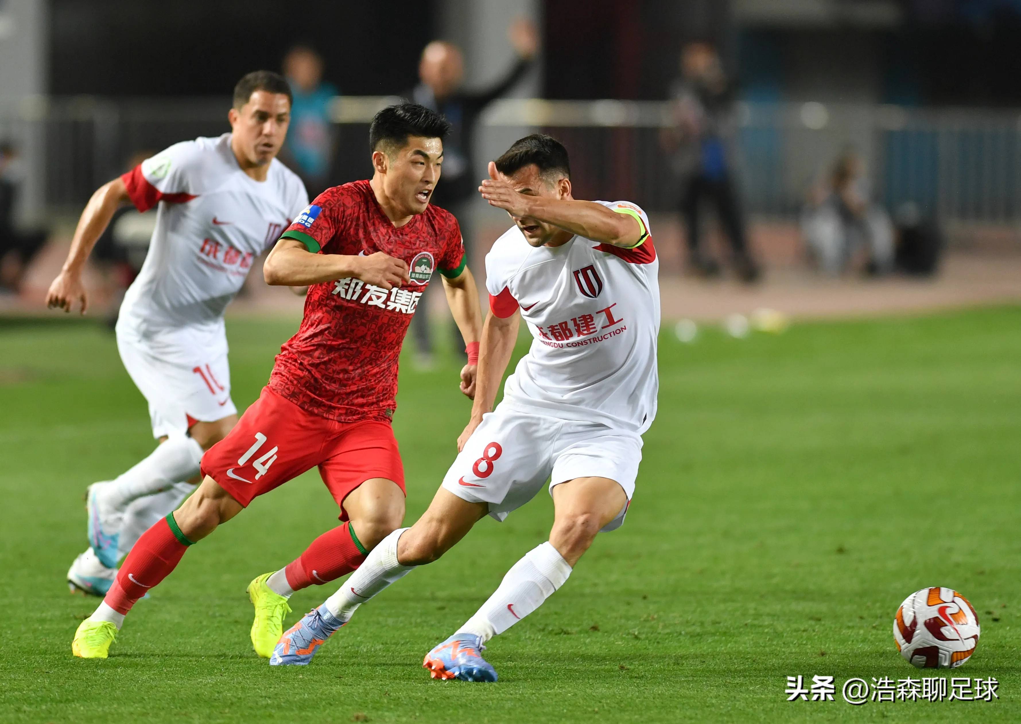 爱游戏登录入口-客场作战频遭失利，中超球队士气受挫的简单介绍