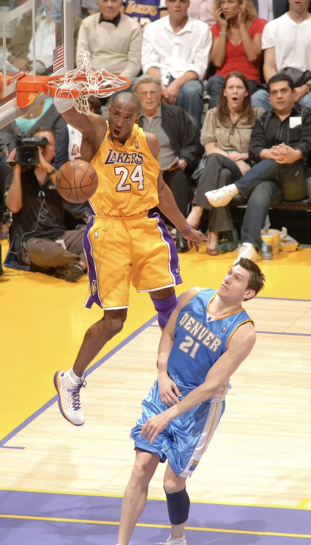 力与美的完美结合，球员们的表现令人赞叹的简单介绍