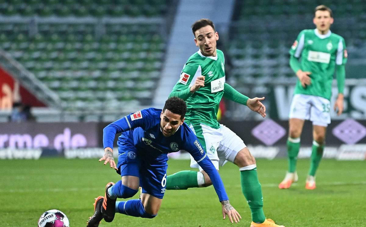 沙尔克队战胜对手，保持不败纪录的简单介绍