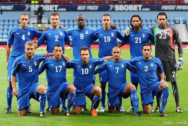 爱游戏在线-比利时足球队在欧洲锦标赛上有所斩获的简单介绍