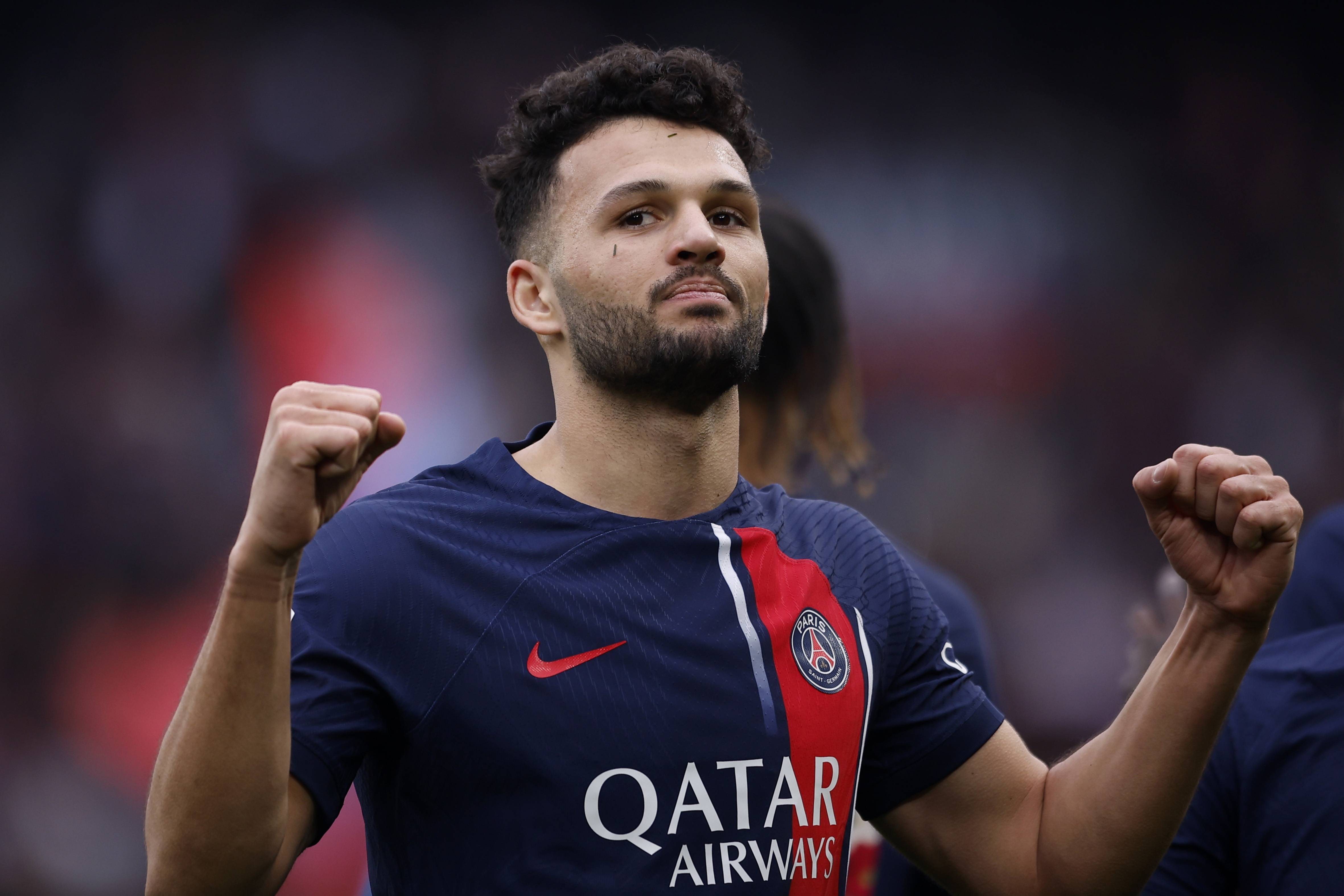 罗马队球员在法甲比赛中展现出色