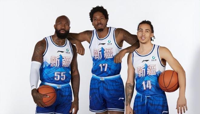 瑞士篮球联赛迎来高潮，冠军归属待定