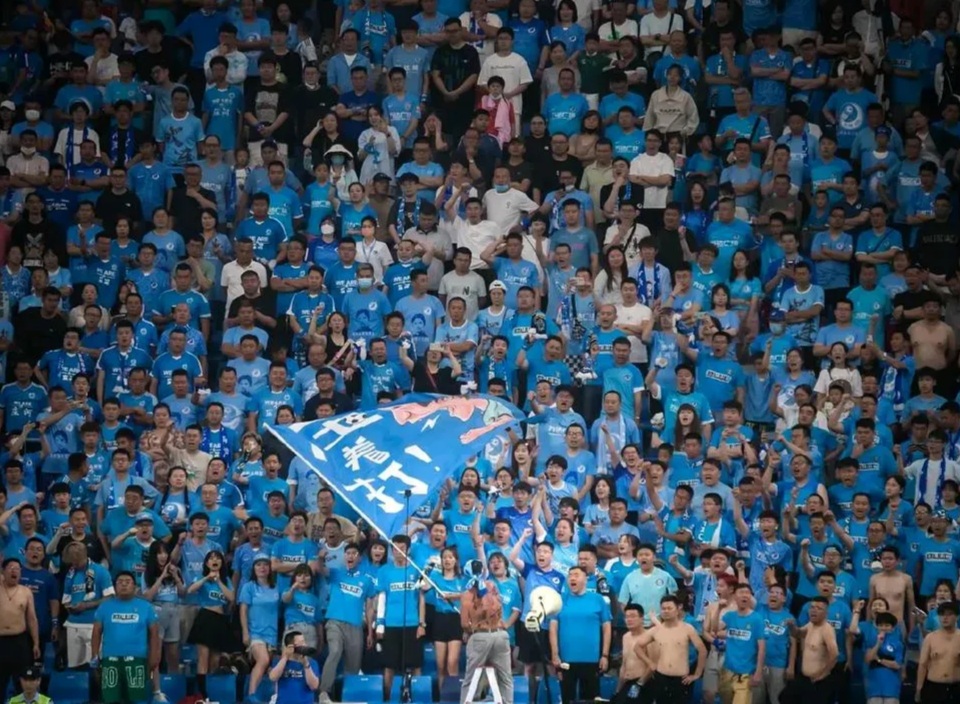 包含精彩回放!经典球赛重新上演,球迷热泪盈眶的词条 包含精彩回放!经典球赛重新上演,球迷热泪盈眶的词条