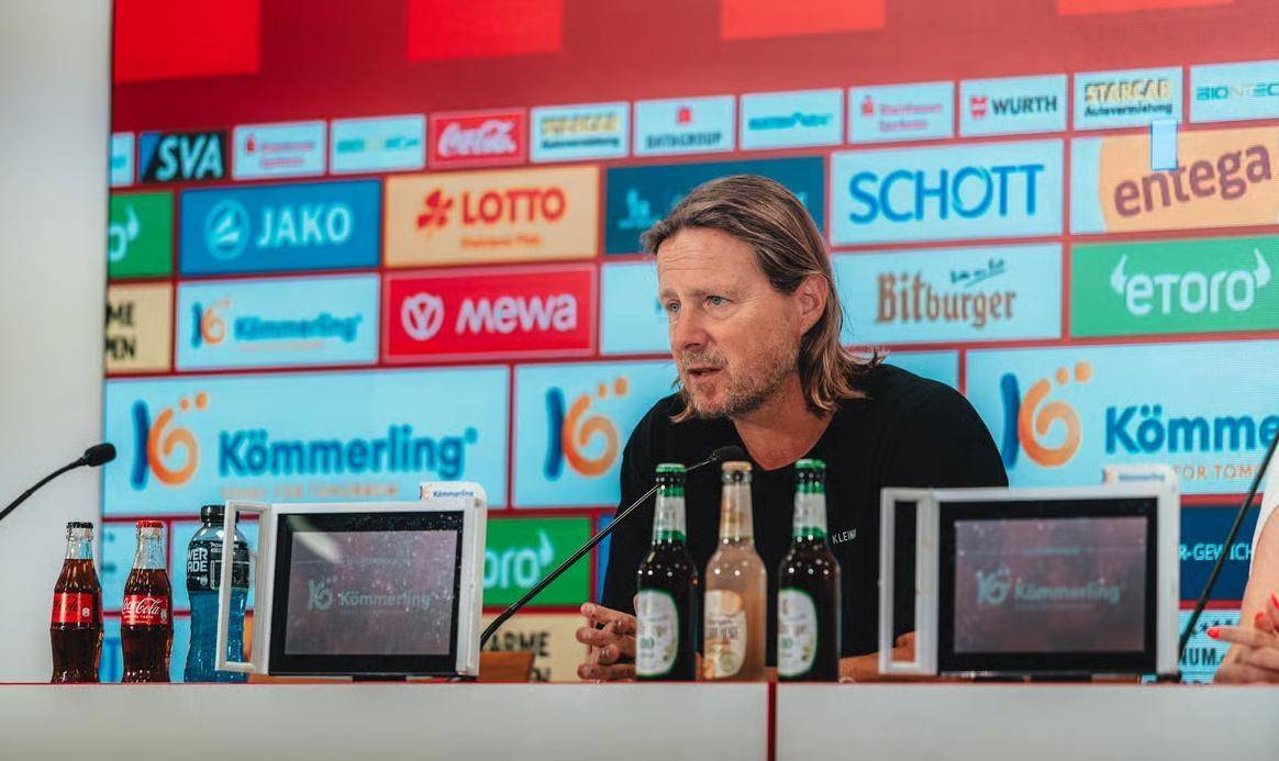 包含美因茨主场不敌对手，积分继续落后的词条